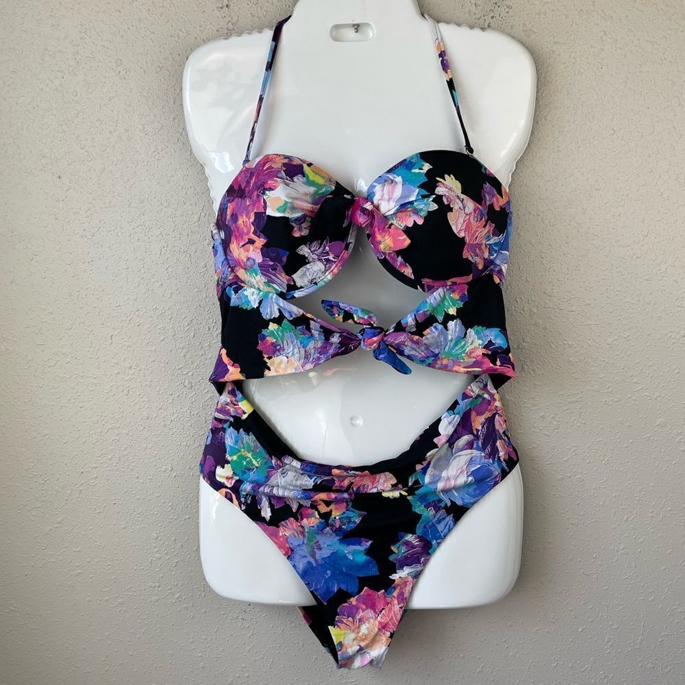 NWT Bar III One Piece Swim Suit Size XL